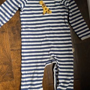 One piece Albetta baby giraffe